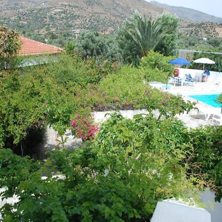 Sunningdale Hotel أغيا غاليني المظهر الخارجي الصورة